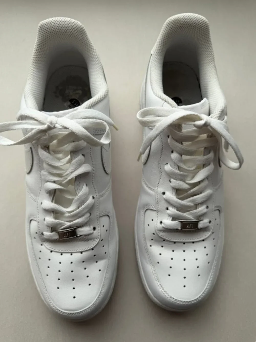 Men’s Nike Air Force 1 ‘07 Low Triple White Sneaker Size 11.5